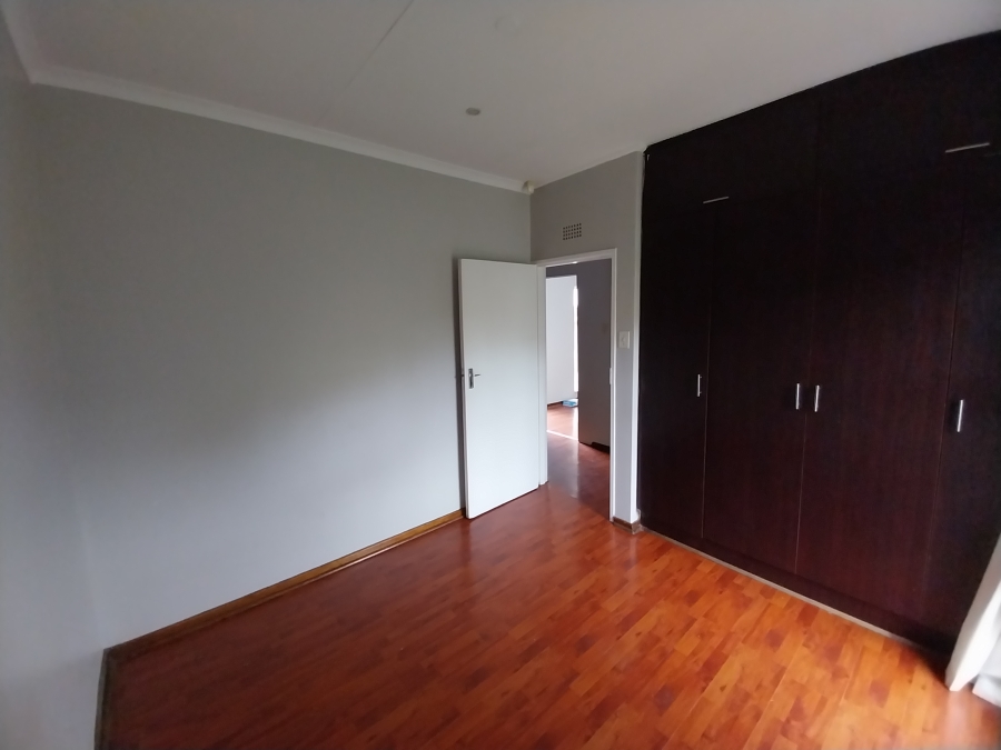 To Let 6 Bedroom Property for Rent in Fort Gale Eastern Cape